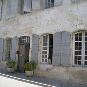 La Demeure Clar Bed & Breakfast